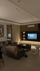 High-touch furnished flat 2 rooms , lounge and integrated kitchen