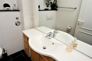 Kaiserallee, Fewo 154