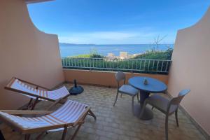 Appartements Virginie - Spacious Luminous Sea view Terrace : photos des chambres