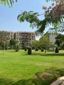 2 bed room Apartment Madinaty