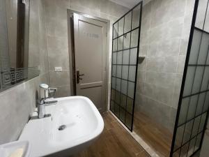 2 bed room Apartment Madinaty