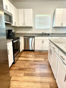 Beautiful Spacious Family-Friendly Home