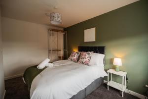 Einstein House By Horizon Stays