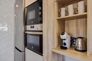 Moderno, con vistas y garaje a 100 metros de la playa