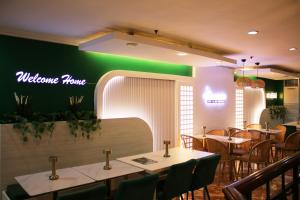 Lourdes Family Suites Makati powered by Cocotel