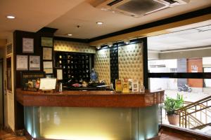 Lourdes Family Suites Makati powered by Cocotel