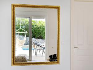 Villa Lawton - Magnificent sea & mountain views!