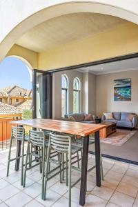 Pyramids Hideaway with Pool - Walk to Beach and The Cut Golf Course