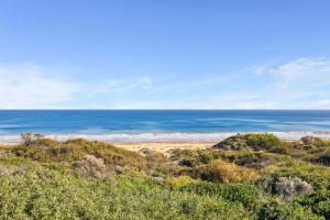 Pyramids Hideaway with Pool - Walk to Beach and The Cut Golf Course