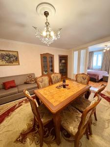 Cozy House And Yard Old Tbilisi Center