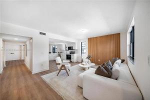 Oceanview Crespi Villa