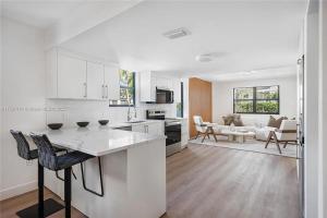 Oceanview Crespi Villa