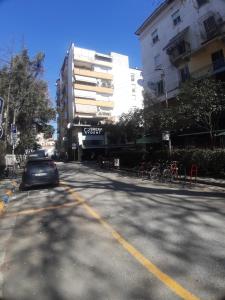 Jolie Center Apartment