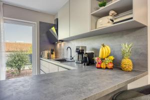 Villa Aria with heated Pool and Whirlpool - Happy Rentals