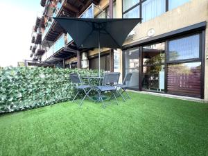 Submarine Studio - Saturn Alpha Residence