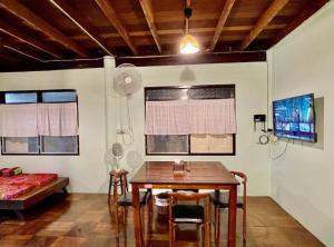 Lamduan house whole House - 3BR - Experience temple and canal life