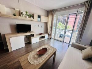 A564 - María B - 2004 Finestrat s.l.