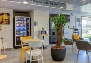 Hotels B&B HOTEL Le Creusot Montchanin : photos des chambres