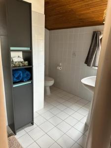 Haut de villa indépendant dans quartier calme