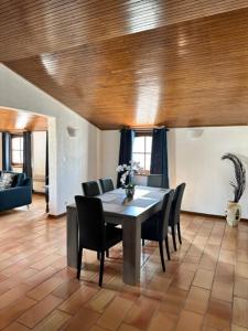 Haut de villa indépendant dans quartier calme