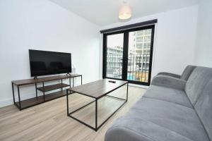 Modern & Spacious 2 Bedroom Liverpool Apartment