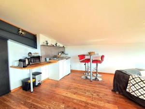 Appartements Le Bureau du Haras, Bouillargues : photos des chambres