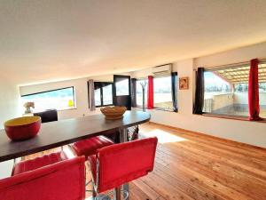 Appartements Le Bureau du Haras, Bouillargues : photos des chambres