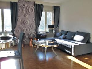 GRANDE SUITE with kitchen dish washer, dryer washer