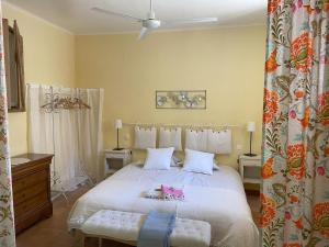B&B / Chambres d'hotes Villa Velleron - Bed and Breakfast : Studio Lit King-Size