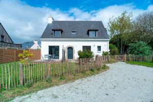 Le Haut du Nelud - Appt dans maison avec jardin - 3hvězdičkové hotely ve městě Locmariaquer