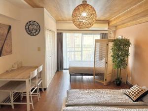 302涉谷区域 乘电车4分钟到达新宿 巴士直达涉谷步行到西新宿五丁目8分钟 max5