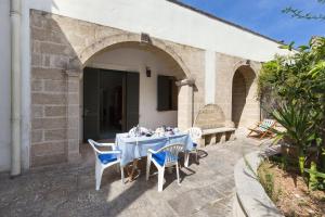 Casa Messapica by BarbarHouse