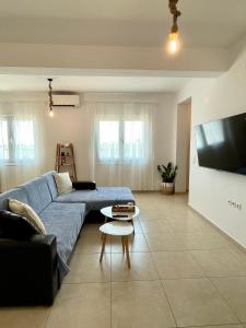 Aura Seaside Afrathias