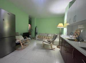 Fresh Apartment Golem