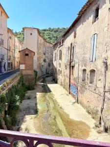 Appartements 3P Cozy Movie Room Historic Heart of Clermont : photos des chambres