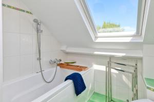 Maisons de vacances Maison Ker Helene sur grand jardin : photos des chambres