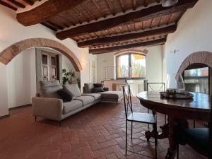 Terrazza su San Miniato con garage
