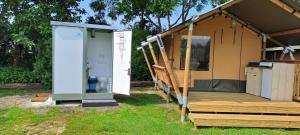 Romalas Mini Glamp
