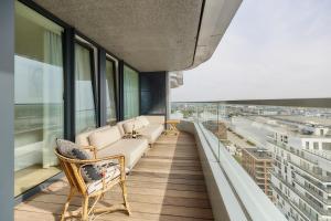 Stunning view over Sea & City Ostend - Ensor