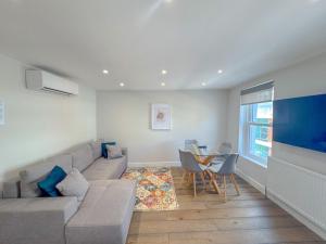 Whitfield Apartments