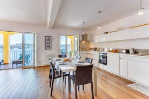 Appartements EDEN VIEW AP4469 by Riviera Holiday Homes : photos des chambres