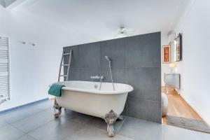 Appartements EDEN VIEW AP4469 by Riviera Holiday Homes : photos des chambres