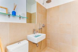 Appartements EDEN VIEW AP4469 by Riviera Holiday Homes : photos des chambres