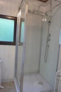 Chalets Relais Du Saussay : photos des chambres