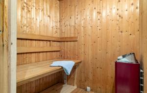 Nice Home In Hjørring With Sauna