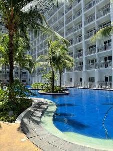 Relax in Pasay Citys Best Kept Secret - Spacious Condo with Garden View
