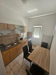 Apartman Bepino terasa&parking