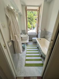 RL - Boutique Suites & Apartments