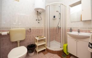 One Bedroom Nice Apartment In Podgora