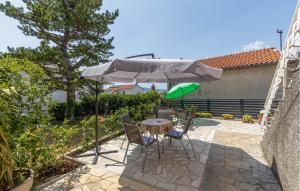 1 Bedroom Nice Apartment In Selce